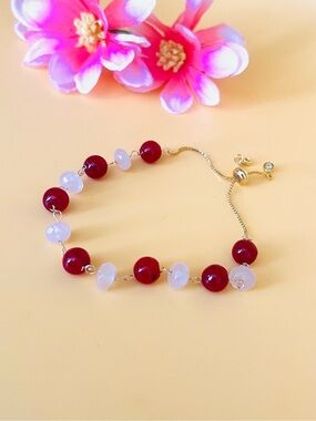 Elegant Gold-Plated Red and rose quartz Beaded Bracelet